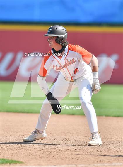 Thumbnail 2 in Cherokee vs Shawnee photogallery.