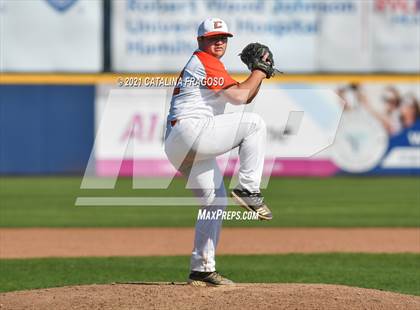 Thumbnail 2 in Cherokee vs Shawnee photogallery.