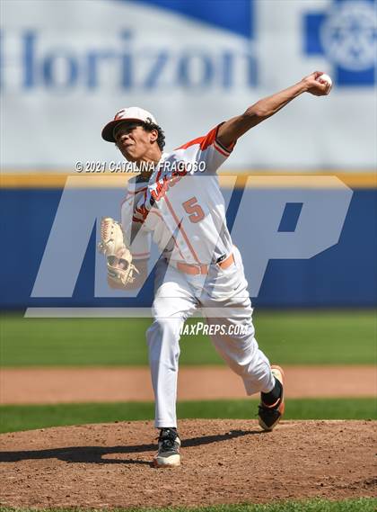 Thumbnail 1 in Cherokee vs Shawnee photogallery.