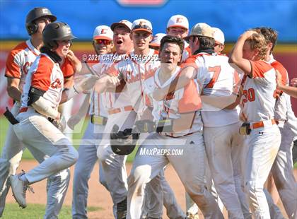 Thumbnail 2 in Cherokee vs Shawnee photogallery.