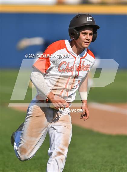 Thumbnail 1 in Cherokee vs Shawnee photogallery.