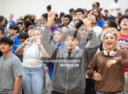 Thumbnail 3 in Sterling vs. Crosby photogallery.