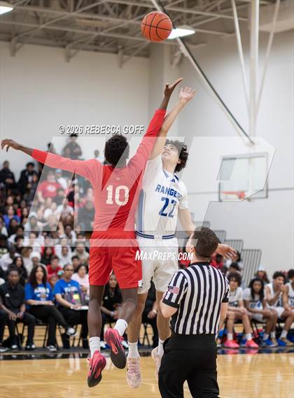 Thumbnail 2 in Sterling vs. Crosby photogallery.