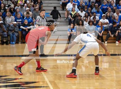 Thumbnail 2 in Sterling vs. Crosby photogallery.