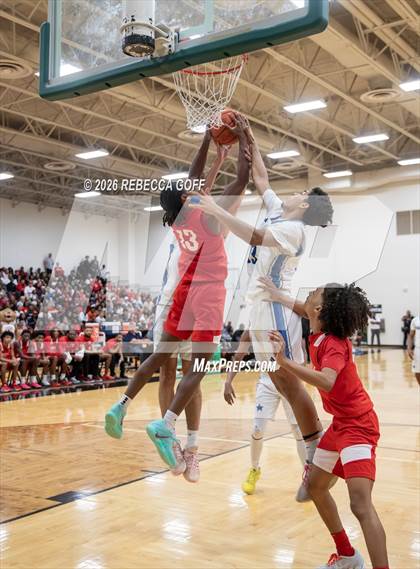 Thumbnail 1 in Sterling vs. Crosby photogallery.