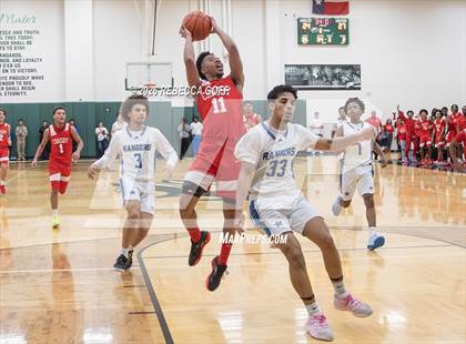 Thumbnail 3 in Sterling vs. Crosby photogallery.