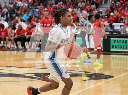 Thumbnail 3 in Sterling vs. Crosby photogallery.