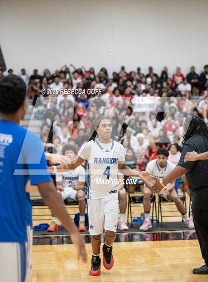 Thumbnail 2 in Sterling vs. Crosby photogallery.