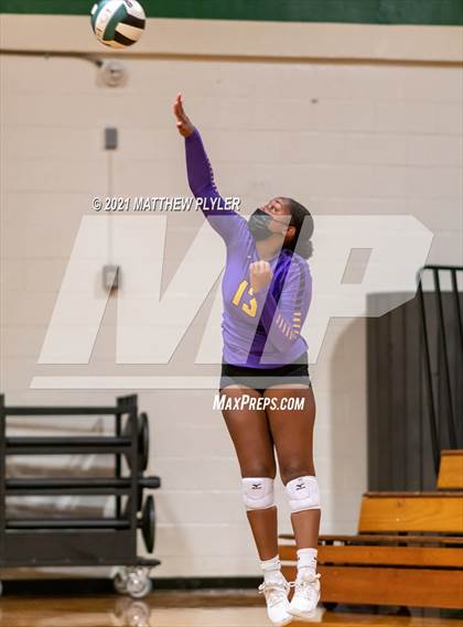 Thumbnail 3 in Jack Britt vs. Pine Forest photogallery.