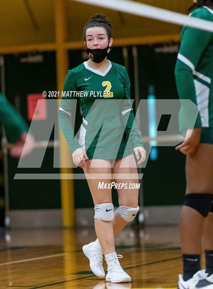 Thumbnail 2 in Jack Britt vs. Pine Forest photogallery.