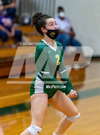 Thumbnail 2 in Jack Britt vs. Pine Forest photogallery.