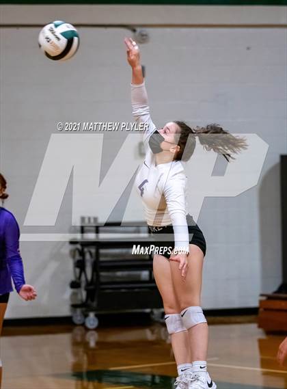 Thumbnail 1 in Jack Britt vs. Pine Forest photogallery.