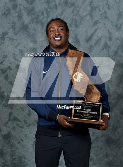 Thumbnail 2 in St. John Bosco (CIF State D1 Awards) photogallery.