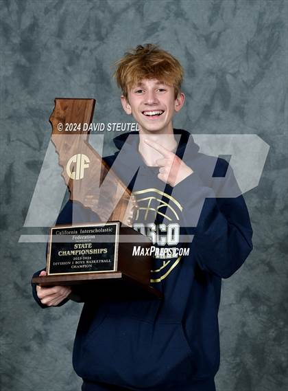 Thumbnail 2 in St. John Bosco (CIF State D1 Awards) photogallery.
