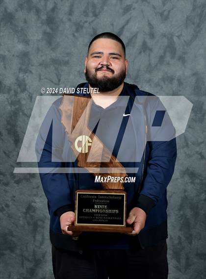 Thumbnail 3 in St. John Bosco (CIF State D1 Awards) photogallery.