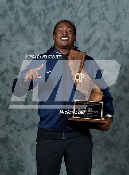 Thumbnail 3 in St. John Bosco (CIF State D1 Awards) photogallery.