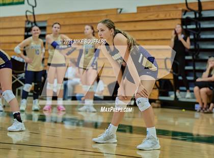 Thumbnail 3 in Mission College Prep vs Edison (Santa Barbara Tournament of Champions) photogallery.