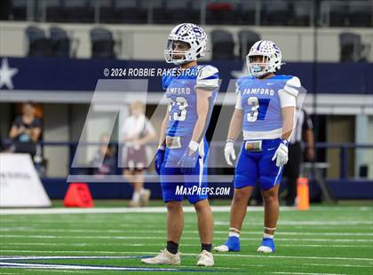 Thumbnail 2 in Stamford vs. Ganado (UIL 2A Division I Football Final) photogallery.