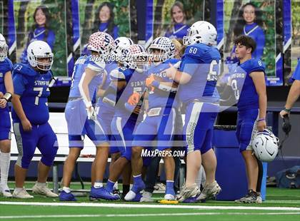 Thumbnail 1 in Stamford vs. Ganado (UIL 2A Division I Football Final) photogallery.