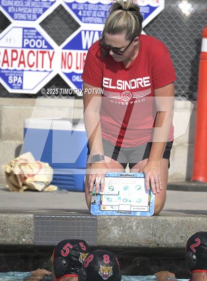 Thumbnail 2 in Hemet @ Elsinore photogallery.