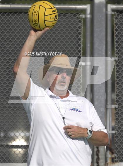 Thumbnail 2 in Hemet @ Elsinore photogallery.