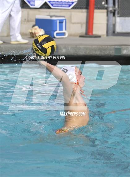 Thumbnail 2 in Hemet @ Elsinore photogallery.