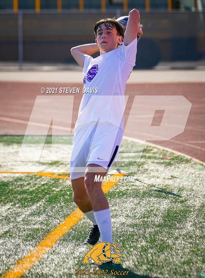 Thumbnail 2 in Queen Creek vs. Pinnacle (Coyote Classic Soccer Tournament) photogallery.