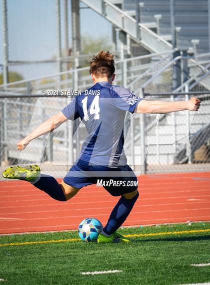 Thumbnail 1 in Queen Creek vs. Pinnacle (Coyote Classic Soccer Tournament) photogallery.