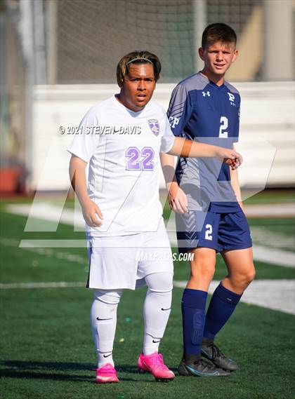 Thumbnail 3 in Queen Creek vs. Pinnacle (Coyote Classic Soccer Tournament) photogallery.