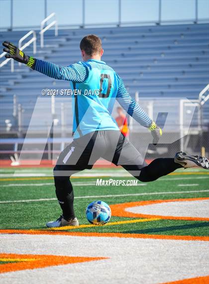 Thumbnail 3 in Queen Creek vs. Pinnacle (Coyote Classic Soccer Tournament) photogallery.