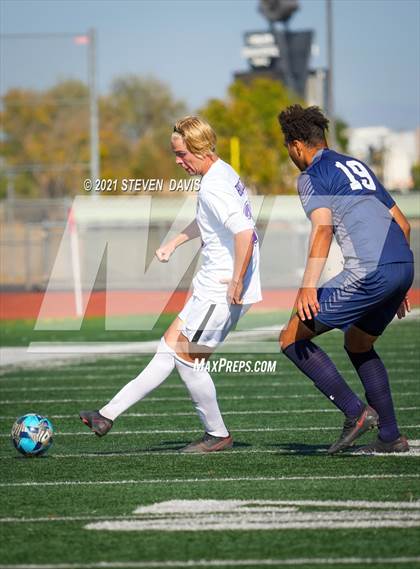 Thumbnail 1 in Queen Creek vs. Pinnacle (Coyote Classic Soccer Tournament) photogallery.