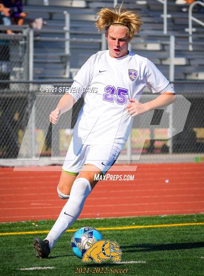 Thumbnail 1 in Queen Creek vs. Pinnacle (Coyote Classic Soccer Tournament) photogallery.