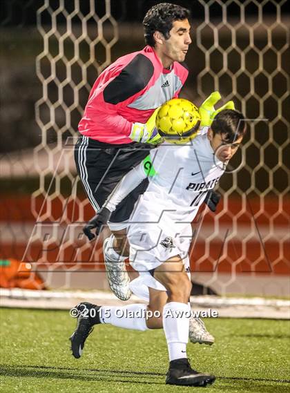 Thumbnail 2 in Wylie vs Sherman photogallery.