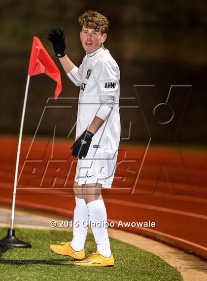 Thumbnail 3 in Wylie vs Sherman photogallery.