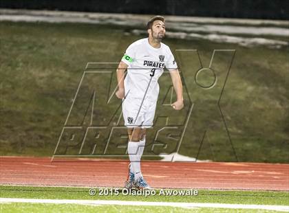 Thumbnail 2 in Wylie vs Sherman photogallery.