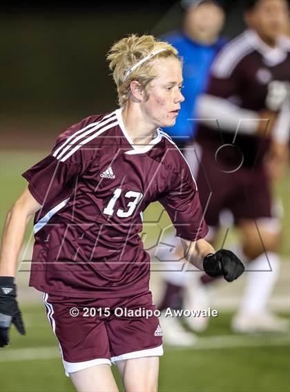 Thumbnail 3 in Wylie vs Sherman photogallery.
