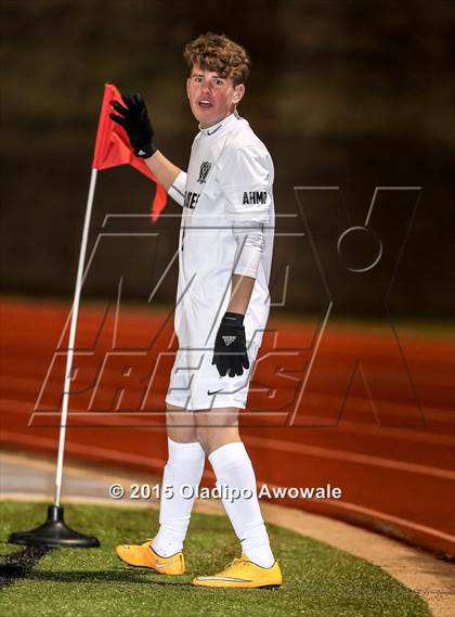 Thumbnail 2 in Wylie vs Sherman photogallery.