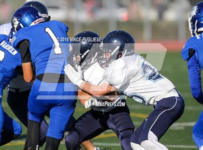 Thumbnail 1 in Crescenta Valley @ Burbank photogallery.