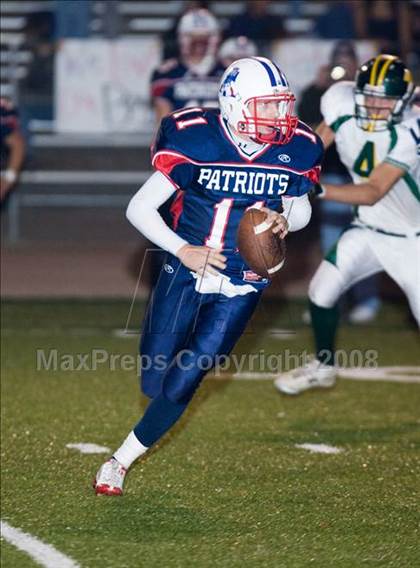 Thumbnail 2 in Beyer vs. Davis photogallery.
