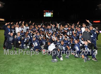 Thumbnail 1 in Le Grand vs. Sierra Canyon (CIF State Small Schools Final) photogallery.
