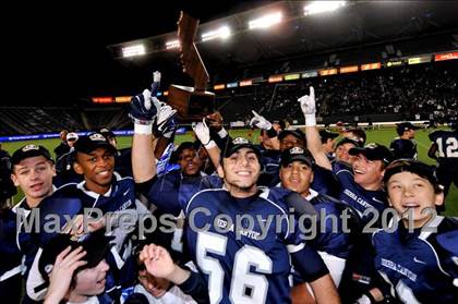 Thumbnail 2 in Le Grand vs. Sierra Canyon (CIF State Small Schools Final) photogallery.