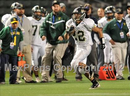 Thumbnail 2 in Le Grand vs. Sierra Canyon (CIF State Small Schools Final) photogallery.