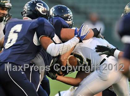 Thumbnail 3 in Le Grand vs. Sierra Canyon (CIF State Small Schools Final) photogallery.