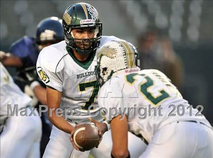 Thumbnail 1 in Le Grand vs. Sierra Canyon (CIF State Small Schools Final) photogallery.