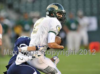 Thumbnail 1 in Le Grand vs. Sierra Canyon (CIF State Small Schools Final) photogallery.