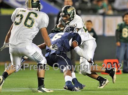 Thumbnail 2 in Le Grand vs. Sierra Canyon (CIF State Small Schools Final) photogallery.