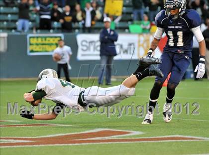 Thumbnail 3 in Le Grand vs. Sierra Canyon (CIF State Small Schools Final) photogallery.