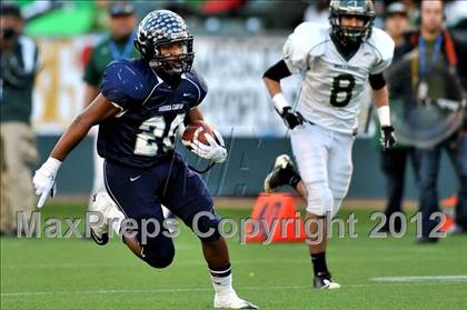 Thumbnail 1 in Le Grand vs. Sierra Canyon (CIF State Small Schools Final) photogallery.