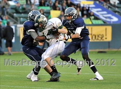 Thumbnail 1 in Le Grand vs. Sierra Canyon (CIF State Small Schools Final) photogallery.