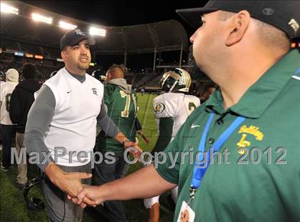 Thumbnail 1 in Le Grand vs. Sierra Canyon (CIF State Small Schools Final) photogallery.